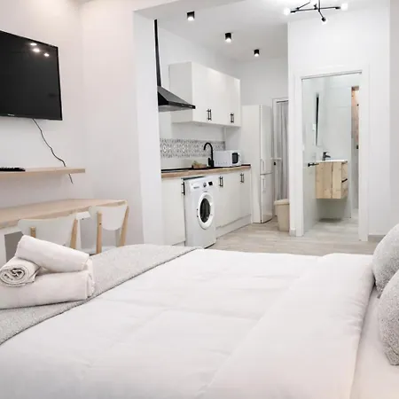 Estudios El Arcángel De Apartamento